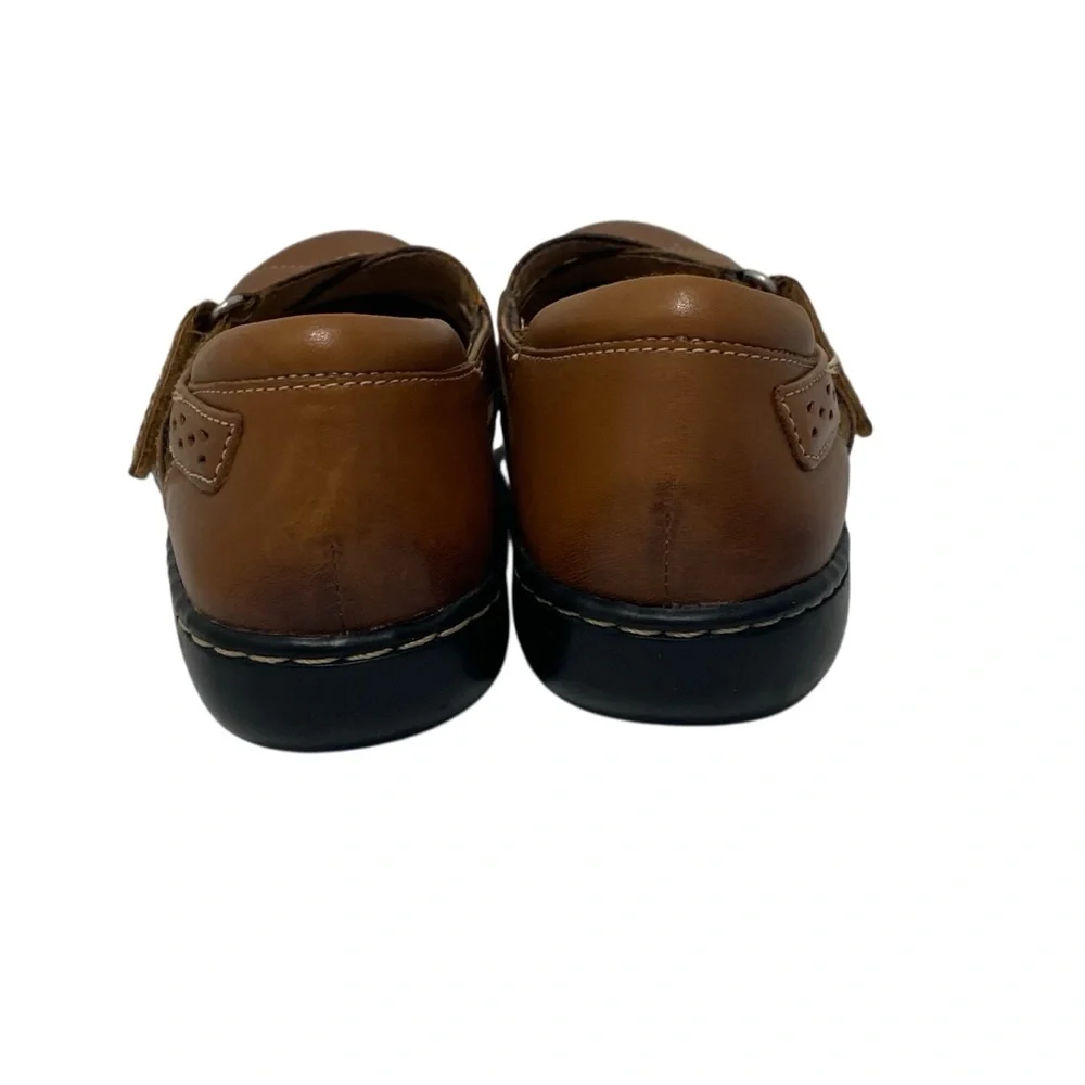 Clarks Ashland Spin Q Brown Leather Flats - Brand New - Size 8